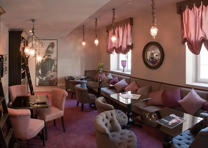 Hotel Les Remparts De La Cite - Carcassonne ホテル